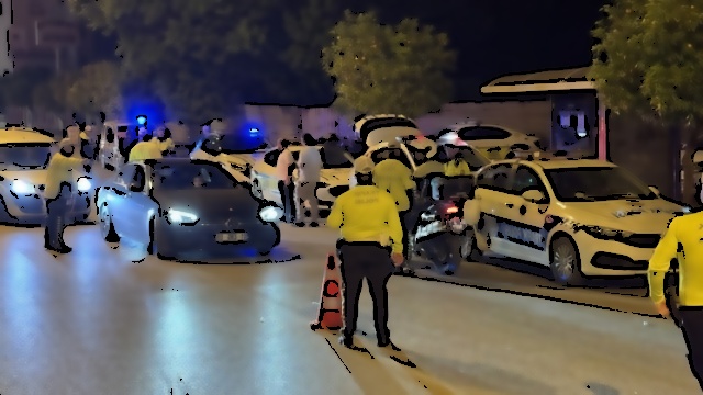Adana'da Dron Destekli Trafik Denetimi: 1 Milyon Lira Ceza Kesildi