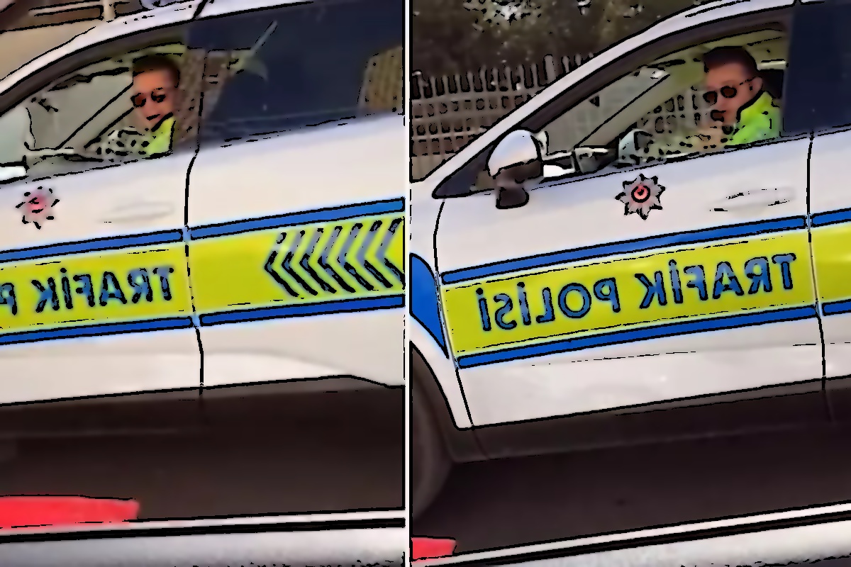 Trafik Polisi Damatla Eğlenceli Anlar Yaşattı